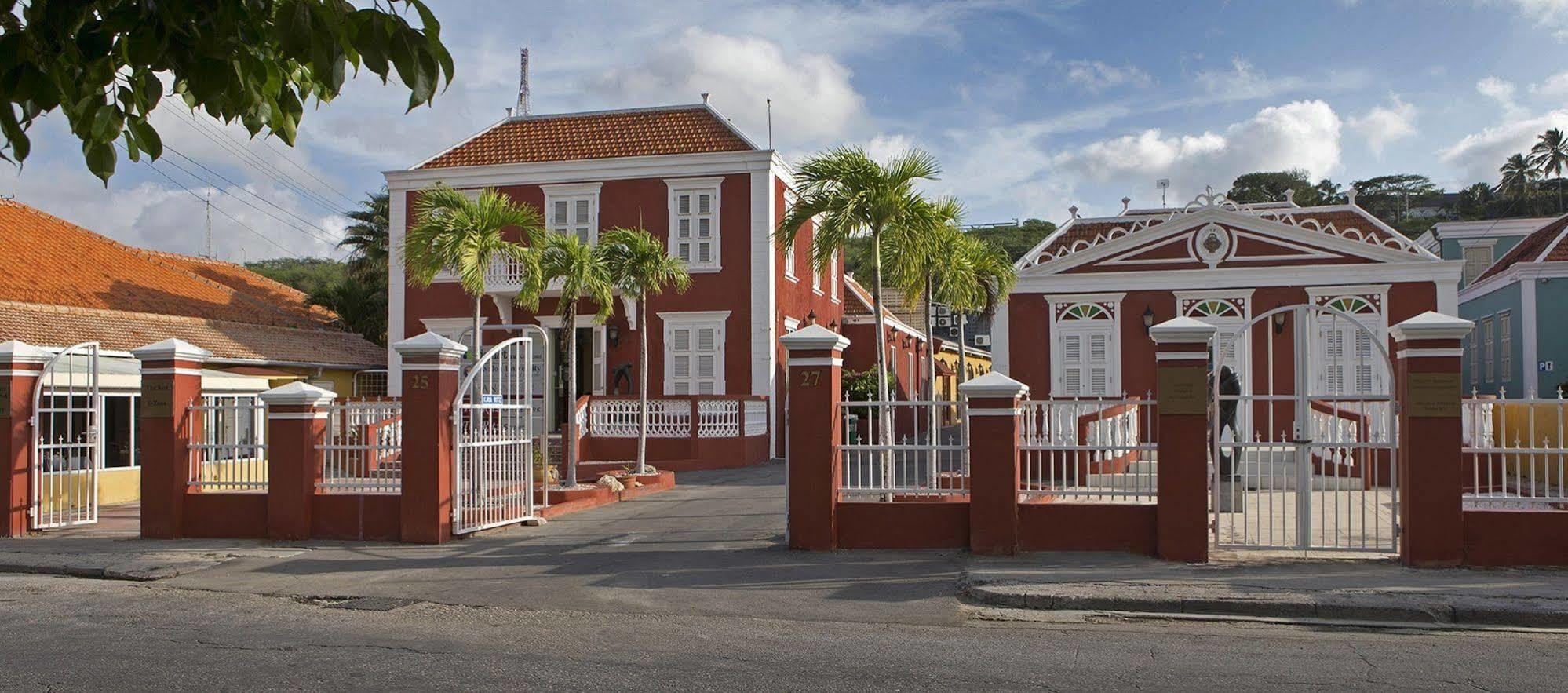 First Curacao Hostel Willemstad Exterior foto